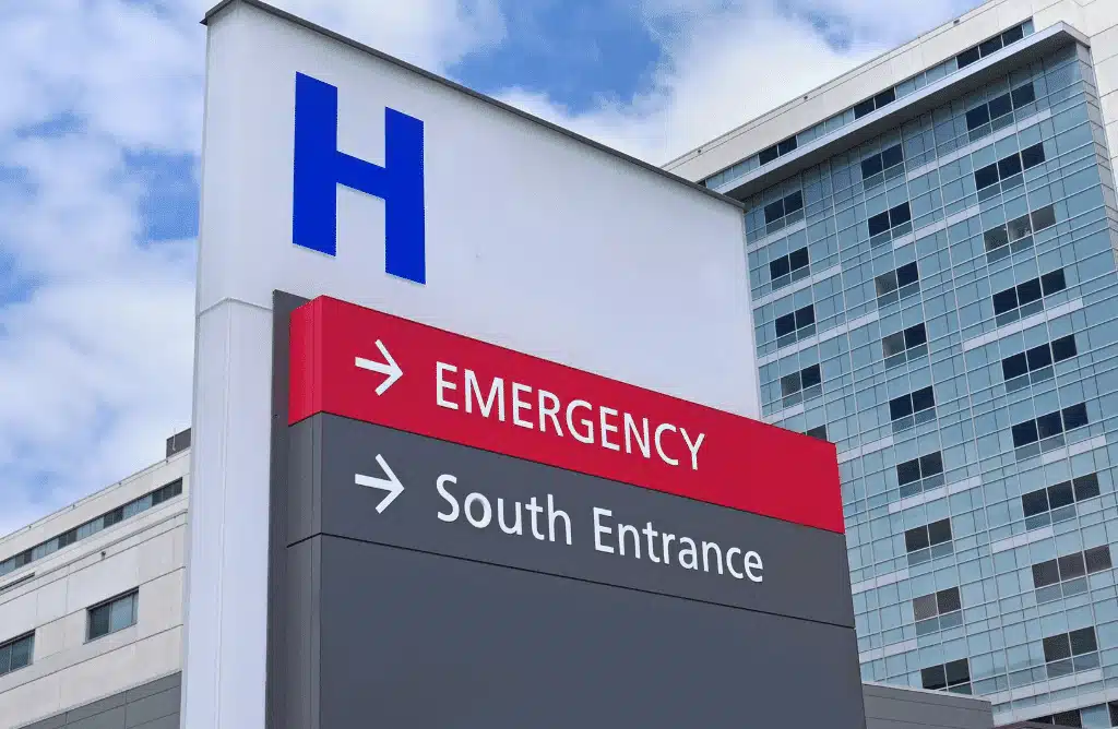 emergency hospital sign