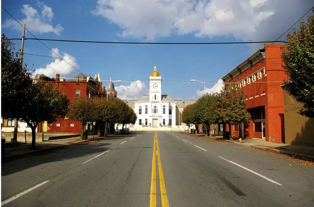 downtown pine pluff arkansas